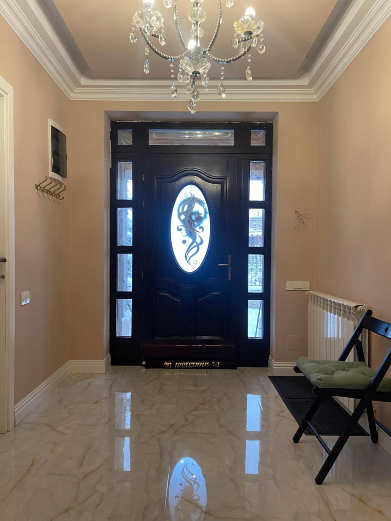 Room In A Private House - 5 Min From Therme And Airport Corbeanca Exterior foto